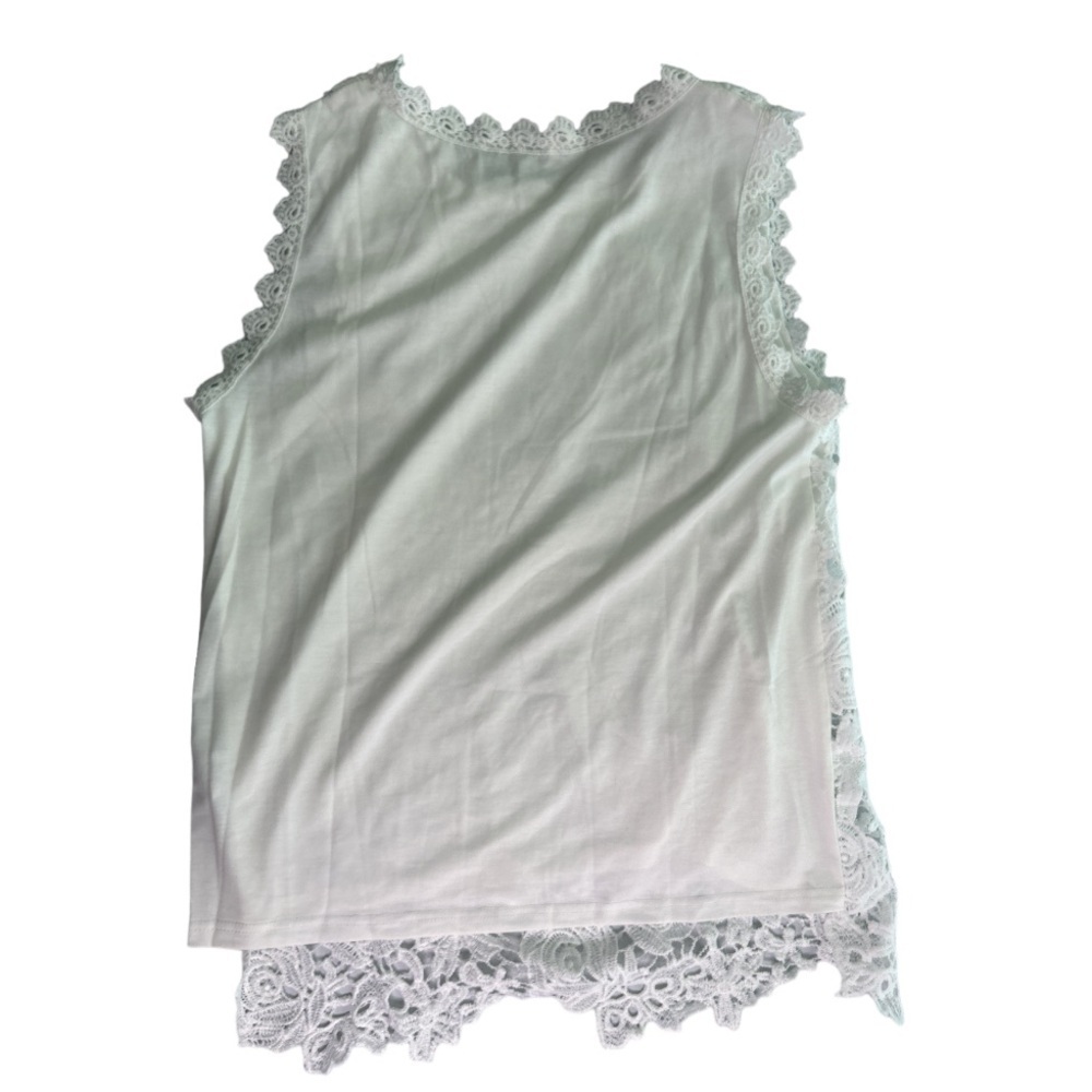 Knitted Floral Tank Top - Picture 4 of 5